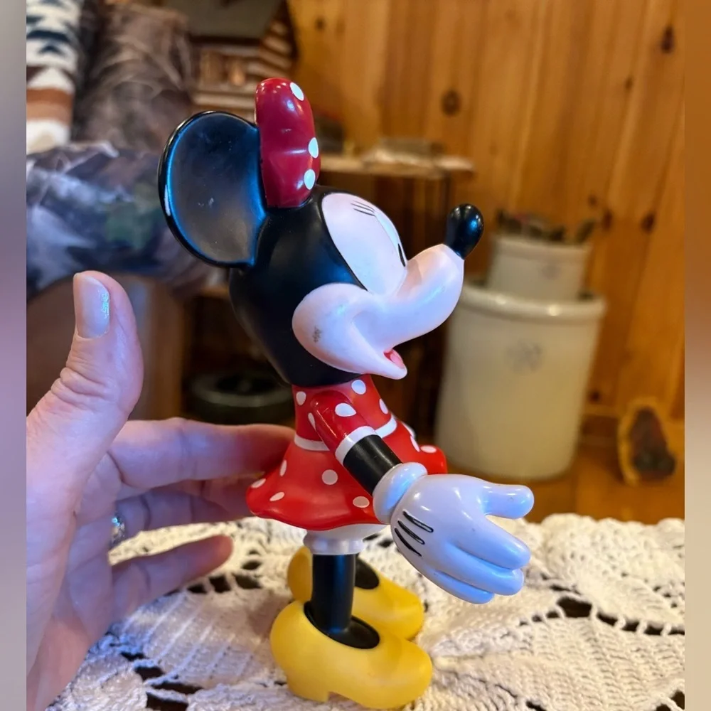 Disney Minnie Mouse Red and Yellow poseable figurine